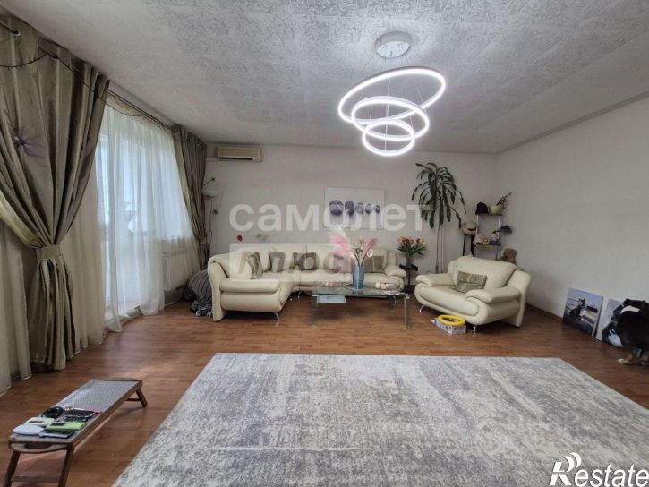 4-комн квартира улица 50 лет Октября, 30,  д. 30