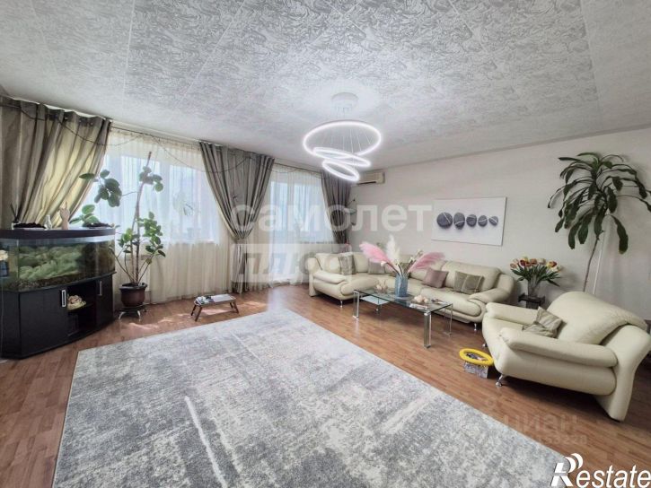 4-комн квартира улица 50 лет Октября, 30,  д. 30