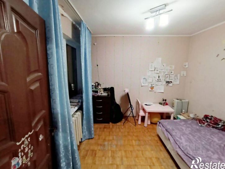 3-комн квартира улица 50-летия ВЛКСМ, 4,  д. 4