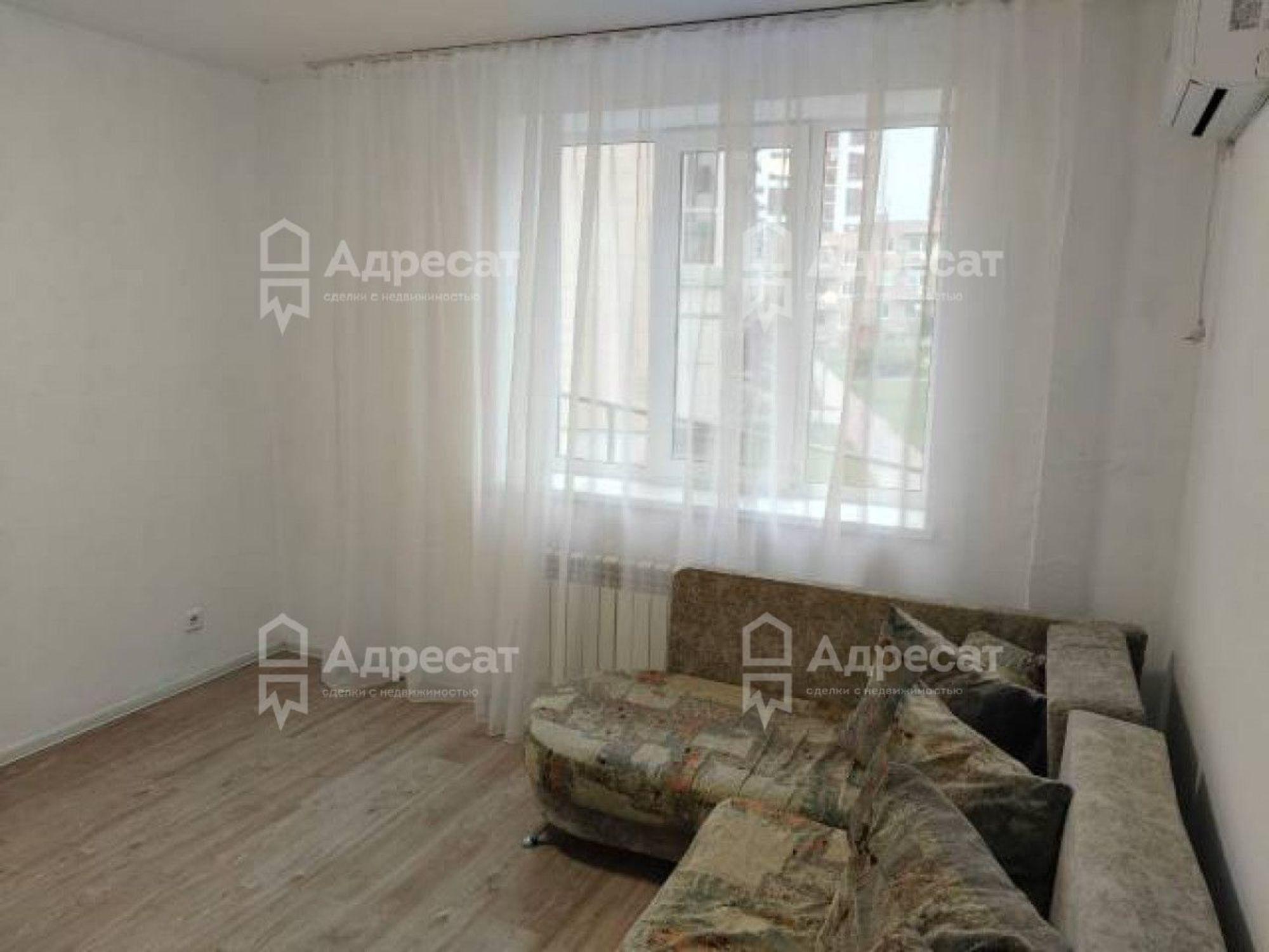 Купить квартиру за 3 660 000 рублей на ул. Солнечникова,  д.1