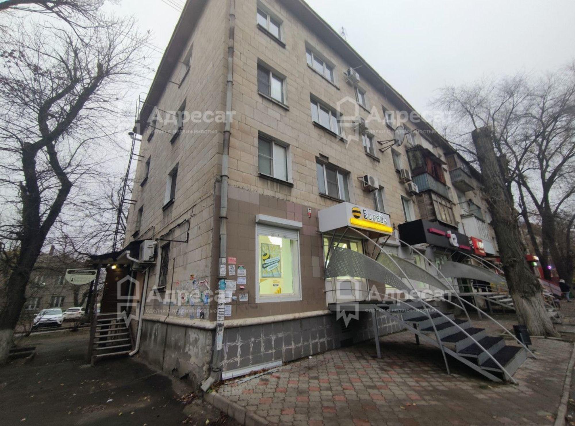 Купить квартиру за 3 300 000 рублей на ул. 64-й Армии,  д.4