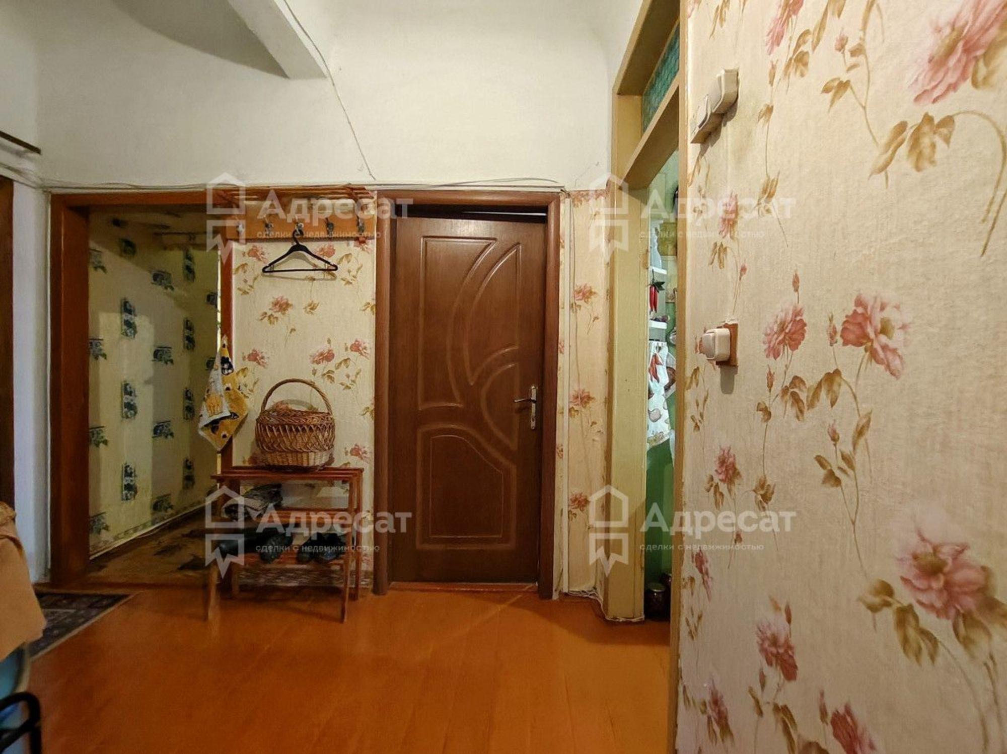 Купить комнату за 980 000 рублей на ул. Дзержинского,  д.32