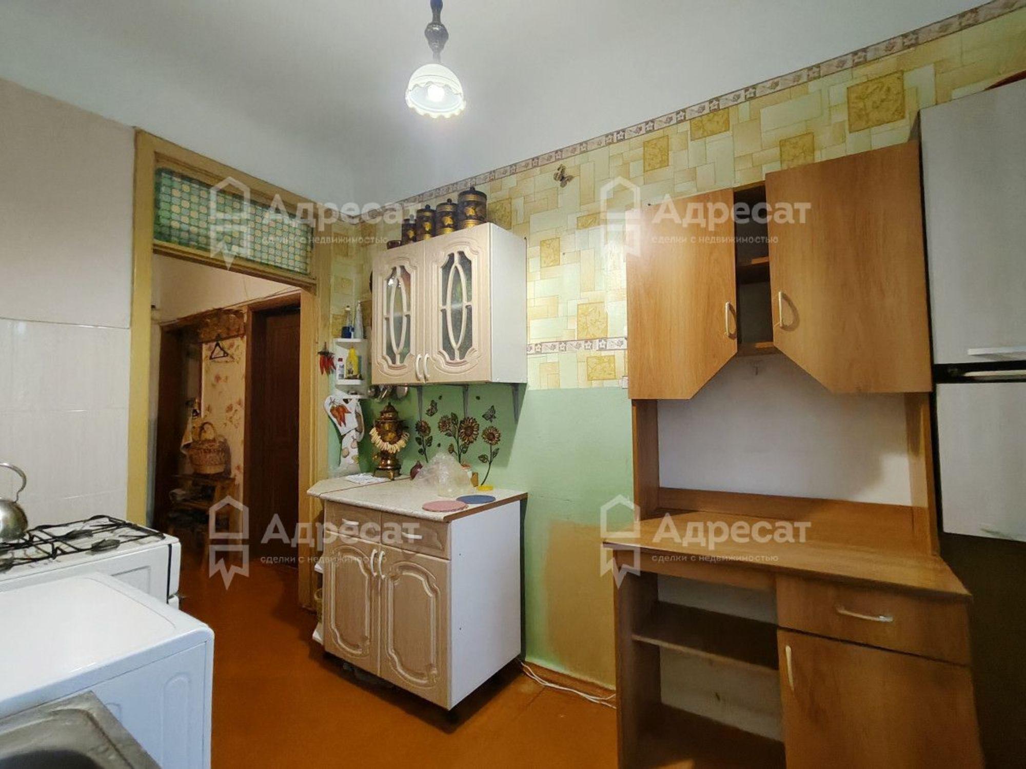 Купить комнату за 980 000 рублей на ул. Дзержинского,  д.32