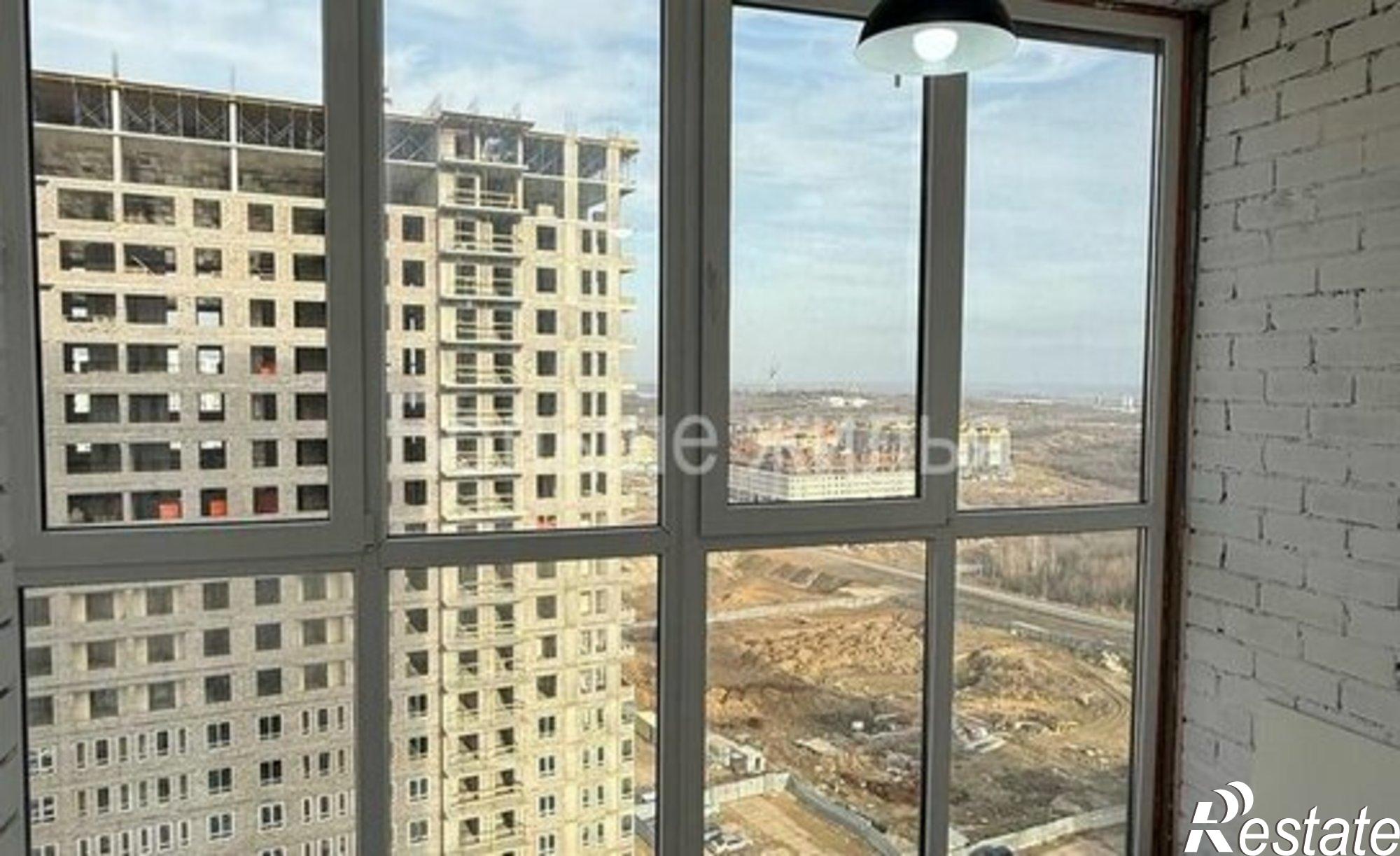 Купить квартиру за 8 000 000 рублей на б-р 30-летия Победы, 32