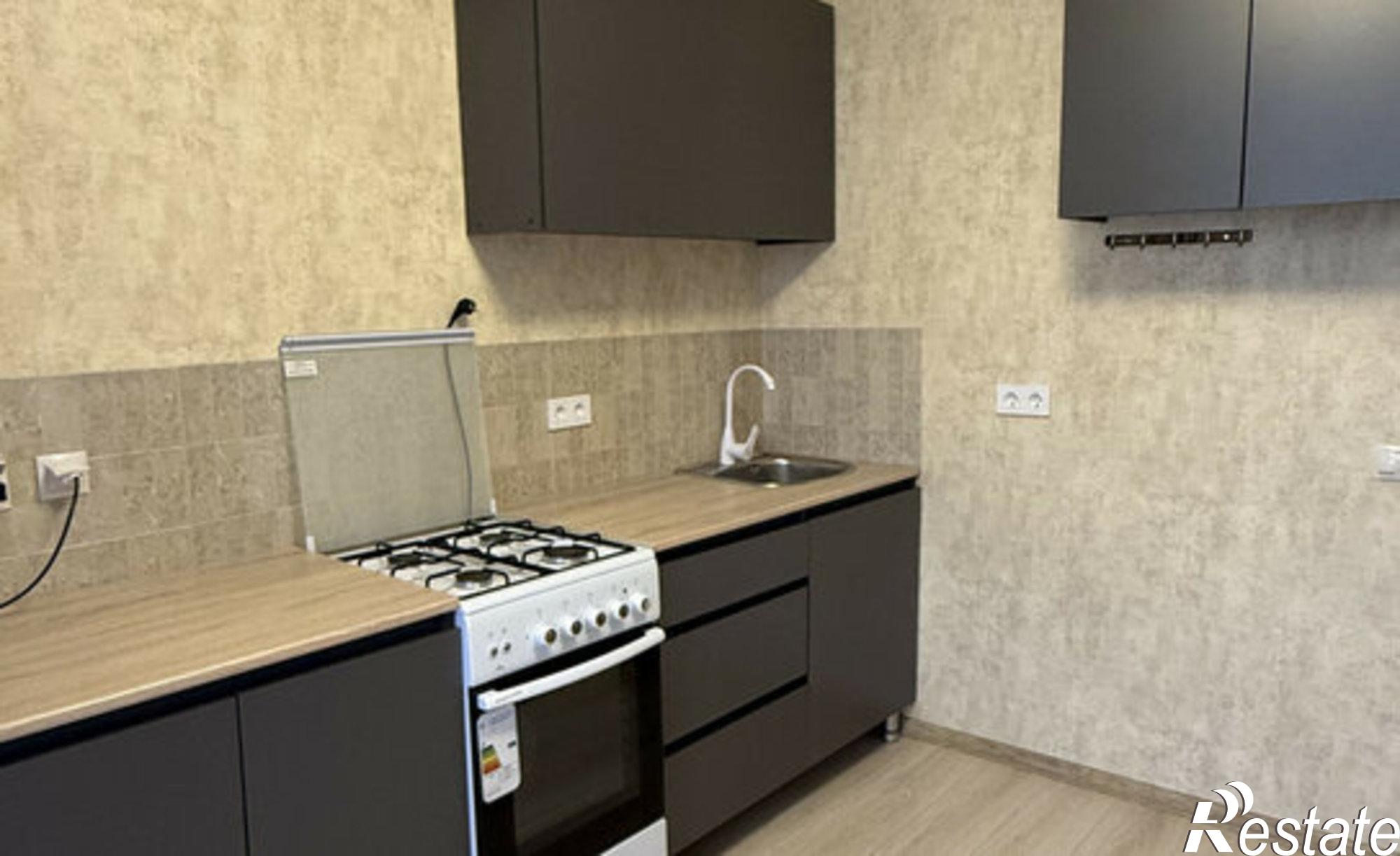 Купить квартиру за 3 700 000 рублей на ул им. гвардии капитана Курсекова, 24