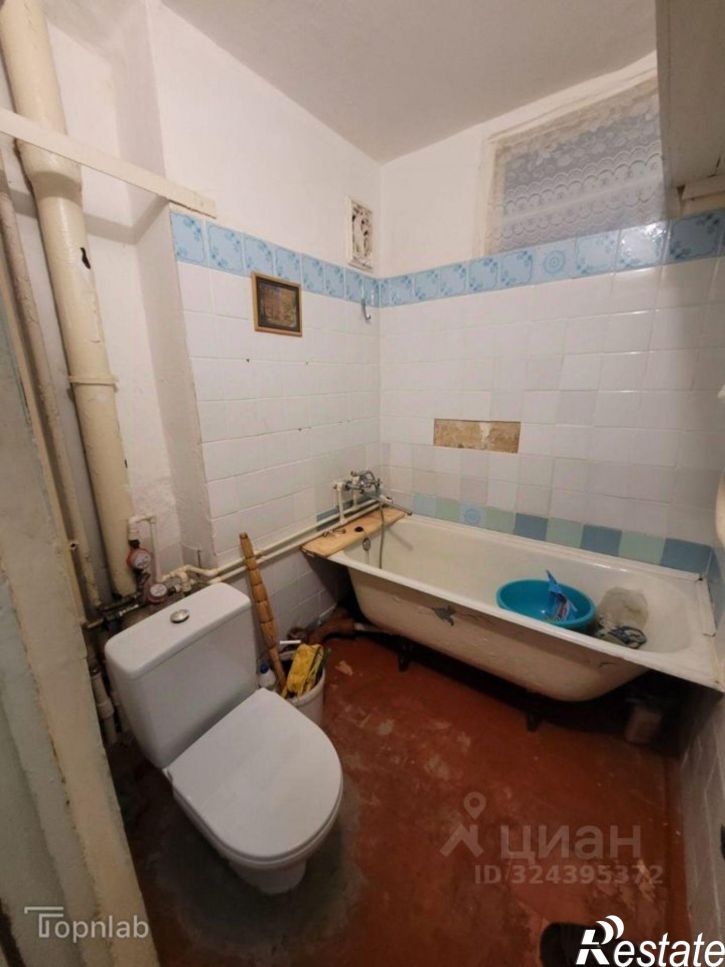 2-комн квартира улица Сологубова, 13,  д. 13