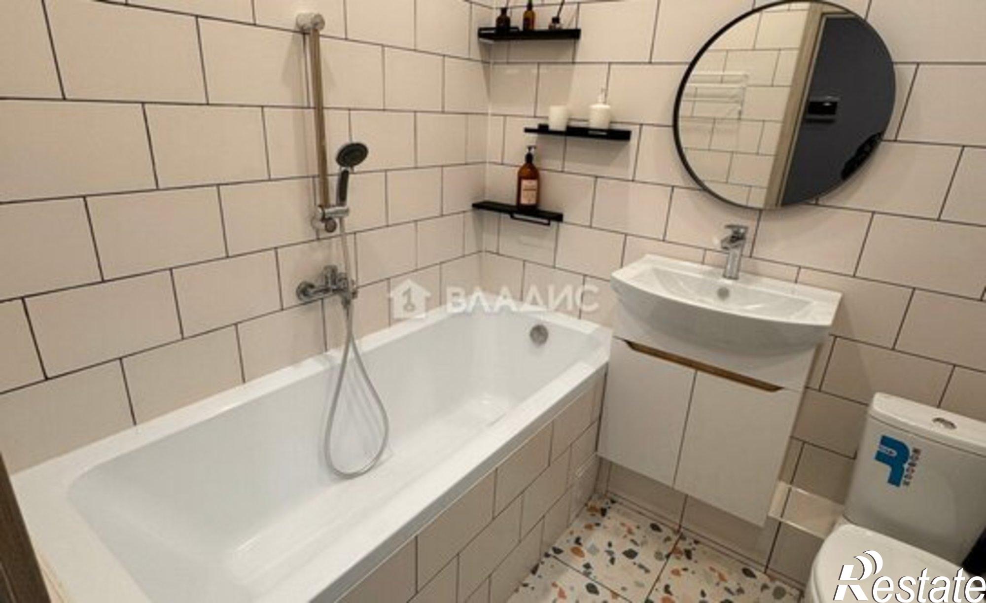 Купить квартиру за 4 100 000 рублей на ул Санаторная, 16