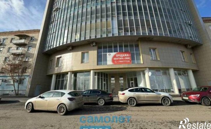 3-комн квартира улица Чуйкова, 51А,  д. 51А