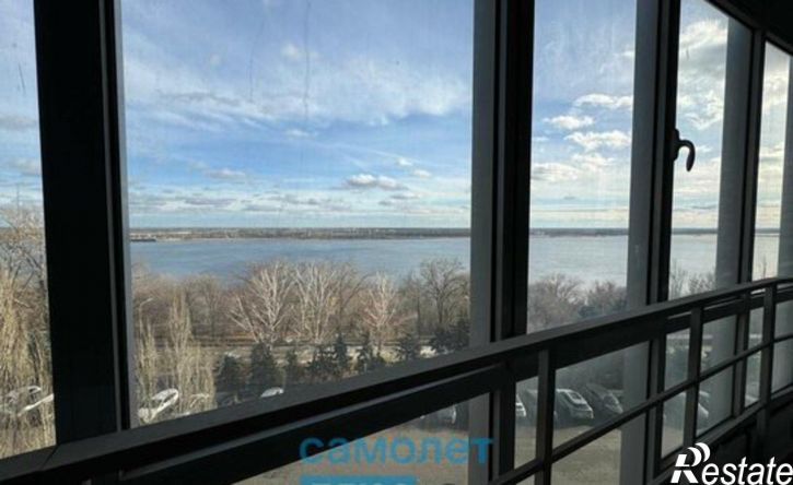 3-комн квартира улица Чуйкова, 51А,  д. 51А