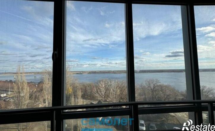 3-комн квартира улица Чуйкова, 51А,  д. 51А