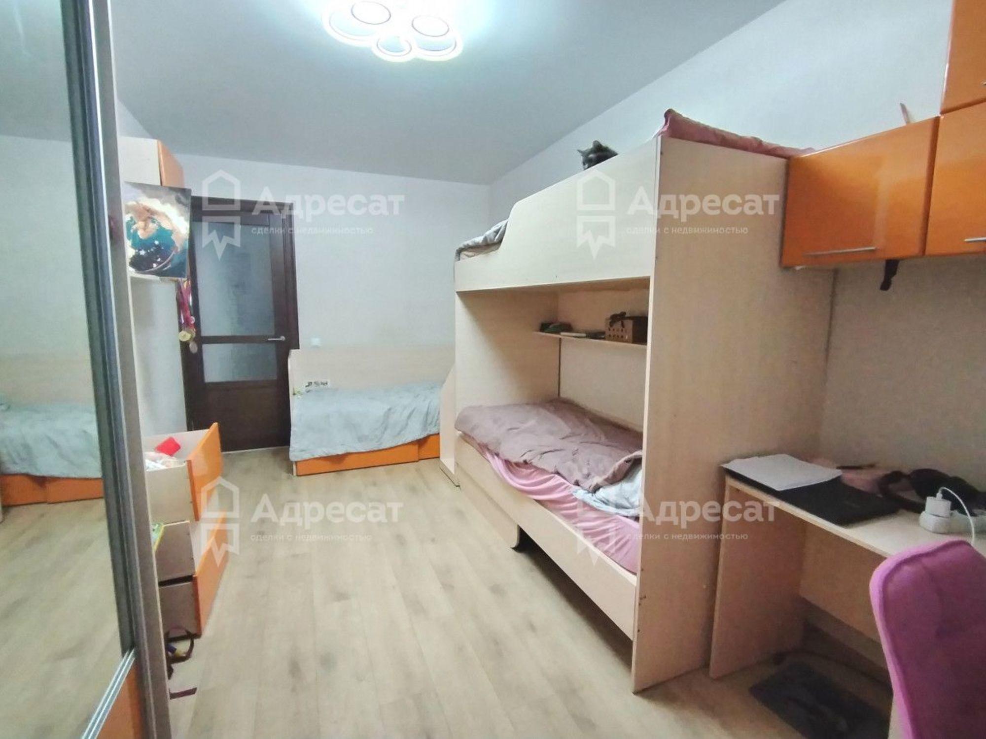 Купить квартиру за 6 630 000 рублей на ул. Комарова,  д.70