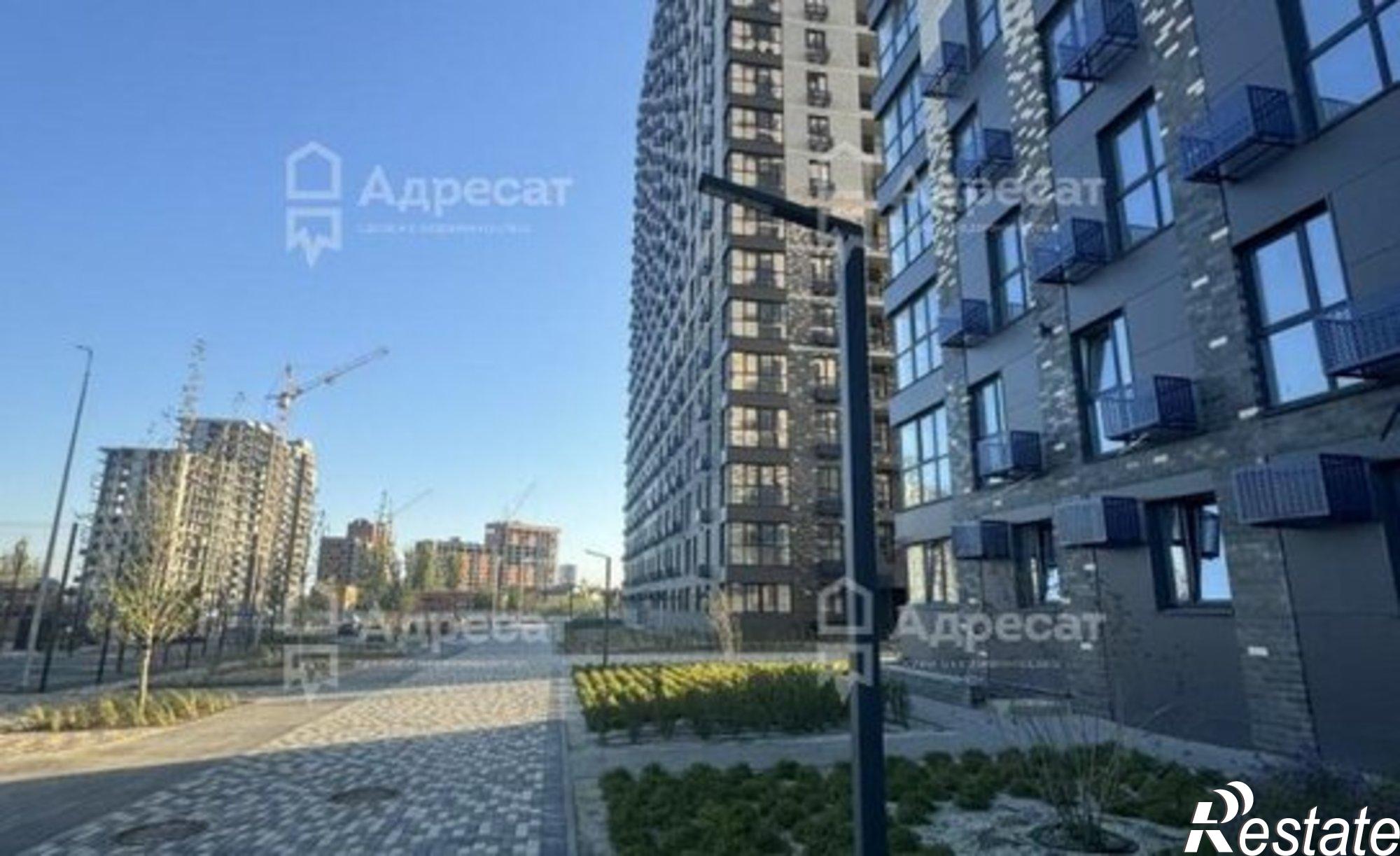 Купить квартиру за 6 400 000 рублей на улица Владимира Петровского, 6