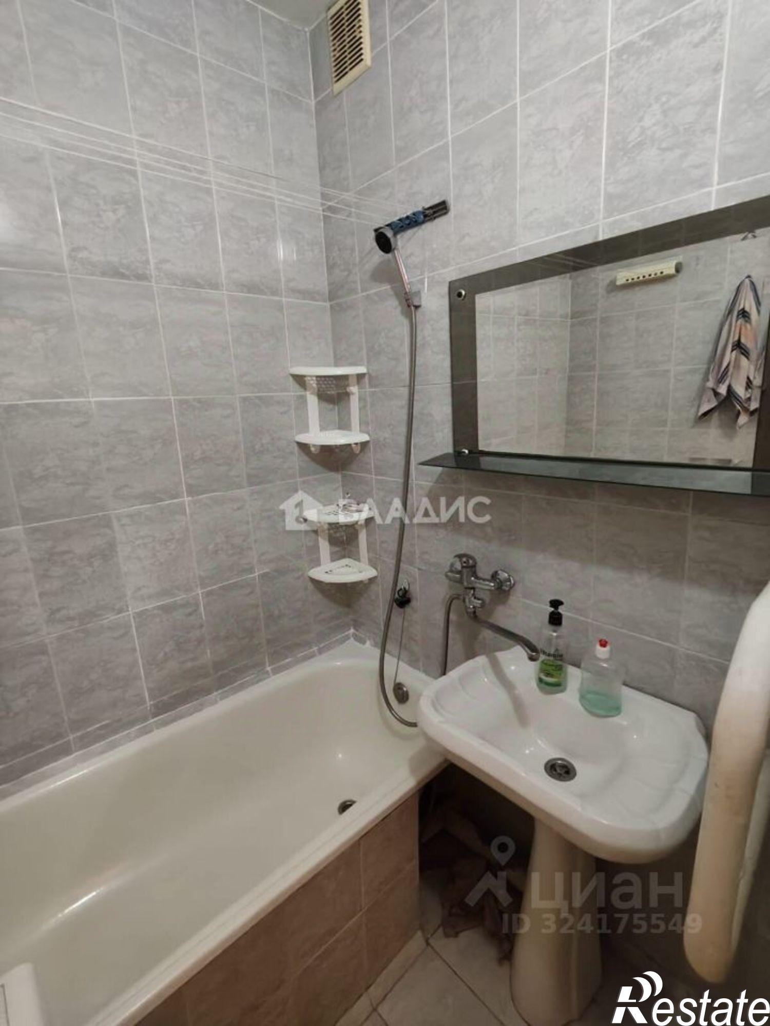 Купить квартиру за 4 700 000 рублей на ул им. Гейне, 3а