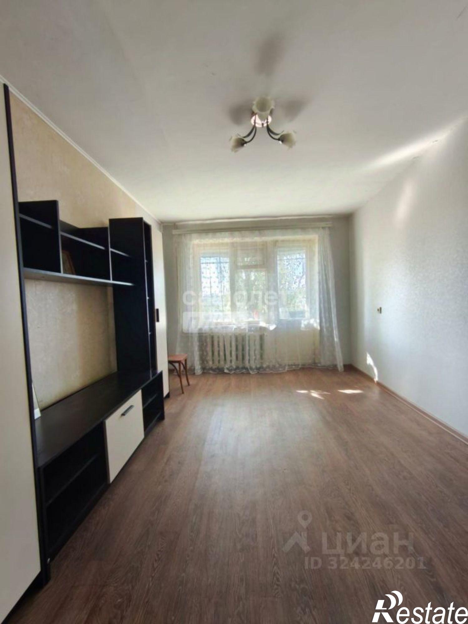 Купить квартиру за 2 400 000 рублей на Фруктовая улица, 24