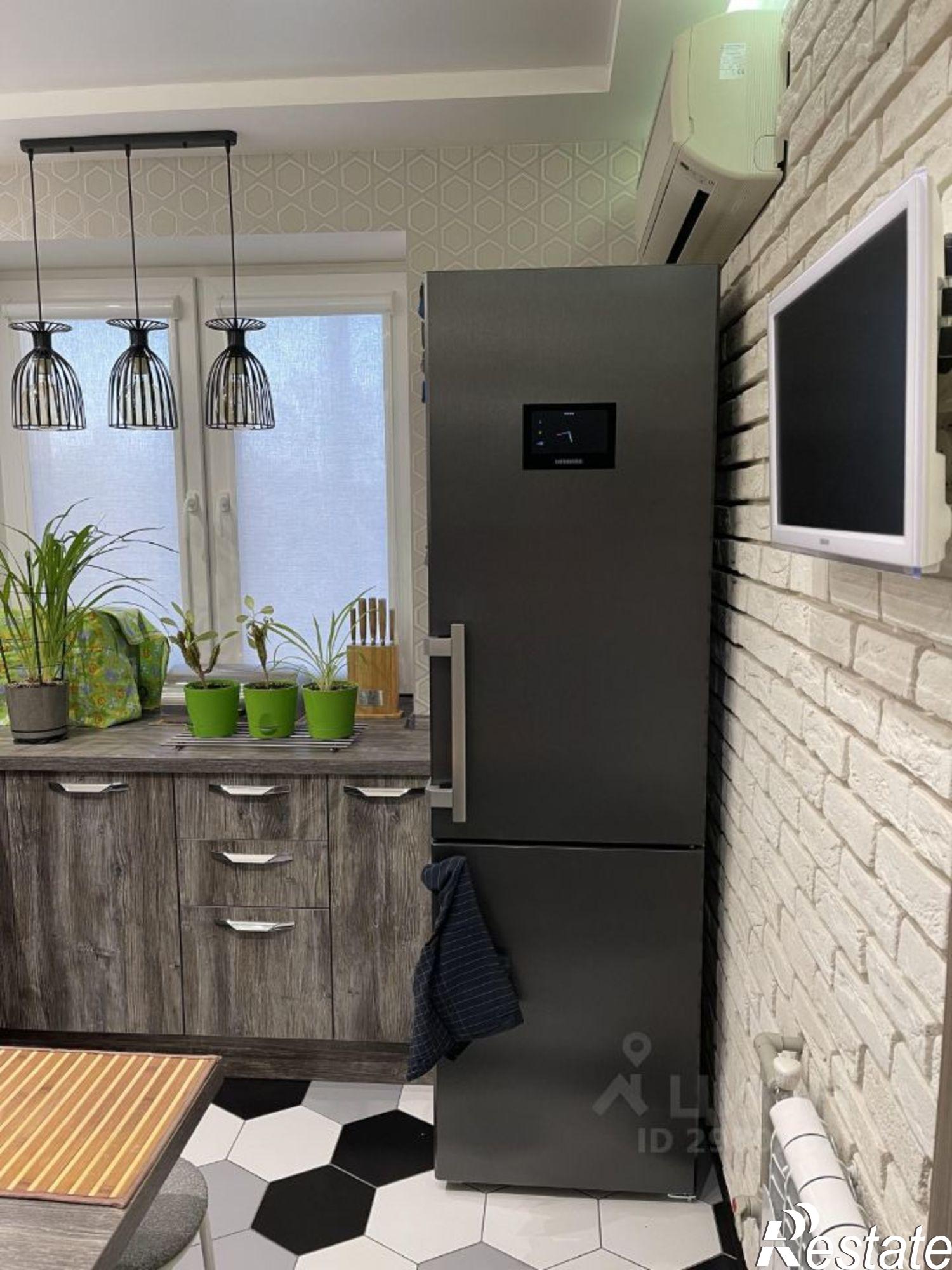 Купить квартиру за 3 490 000 рублей на улица Жолудева, 22