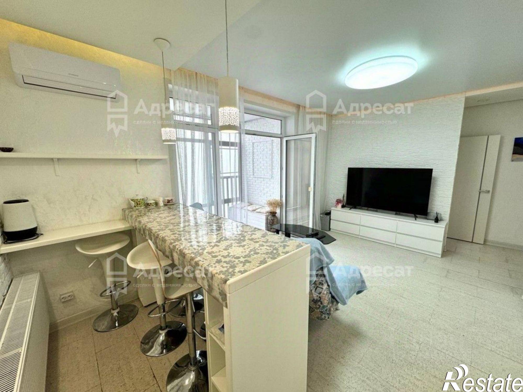 Сдать квартиру за 90 000 рублей на Батальонная улица, 9