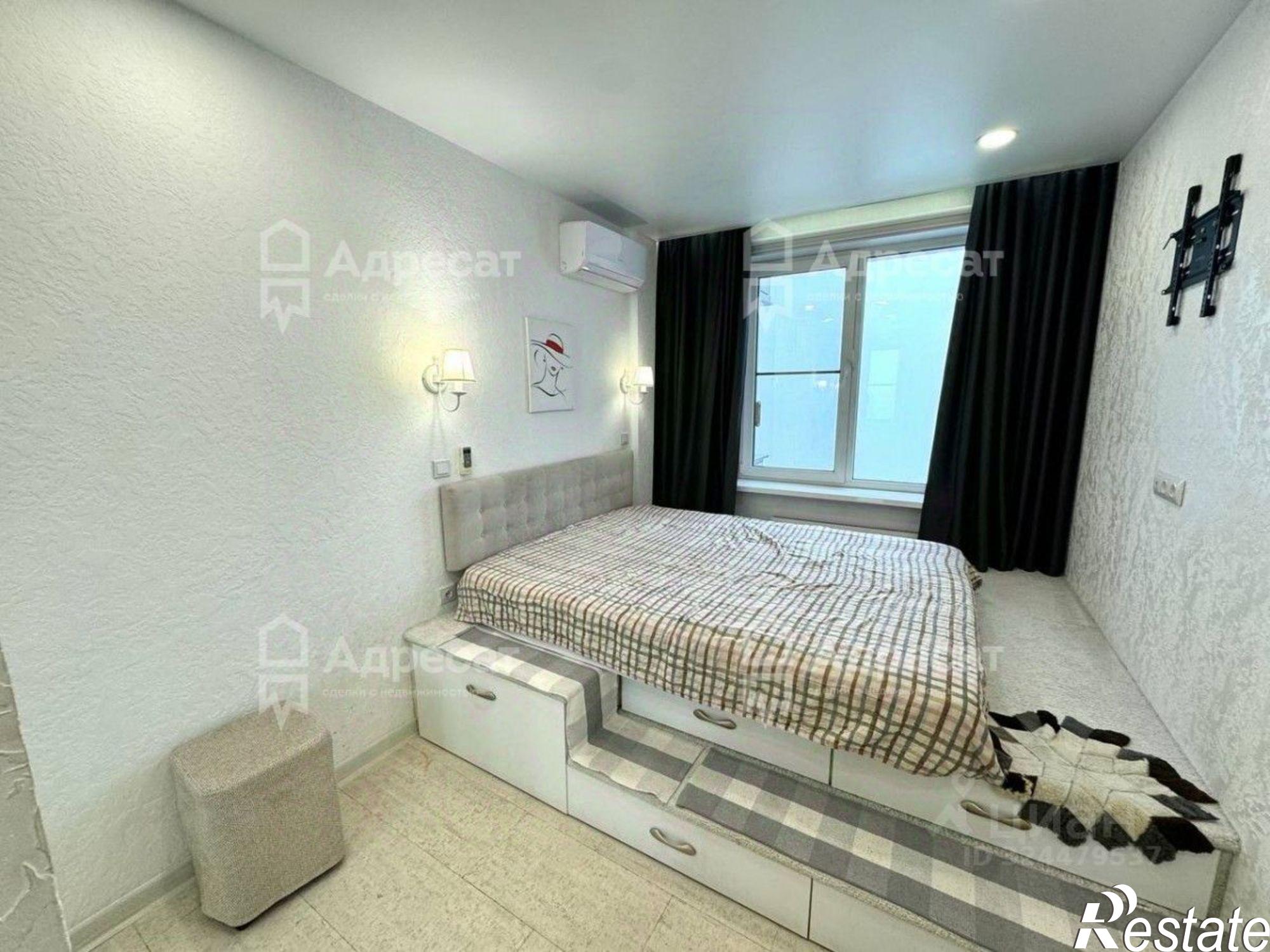 Сдать квартиру за 90 000 рублей на Батальонная улица, 9