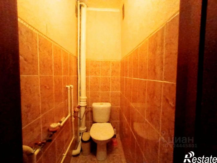 2-комн квартира Зерноградская улица, 3,  д. 3