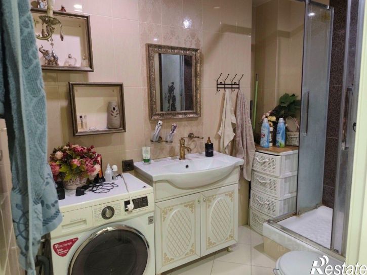 2-комн квартира улица 8-й Воздушной Армии, 10А,  д. 10А