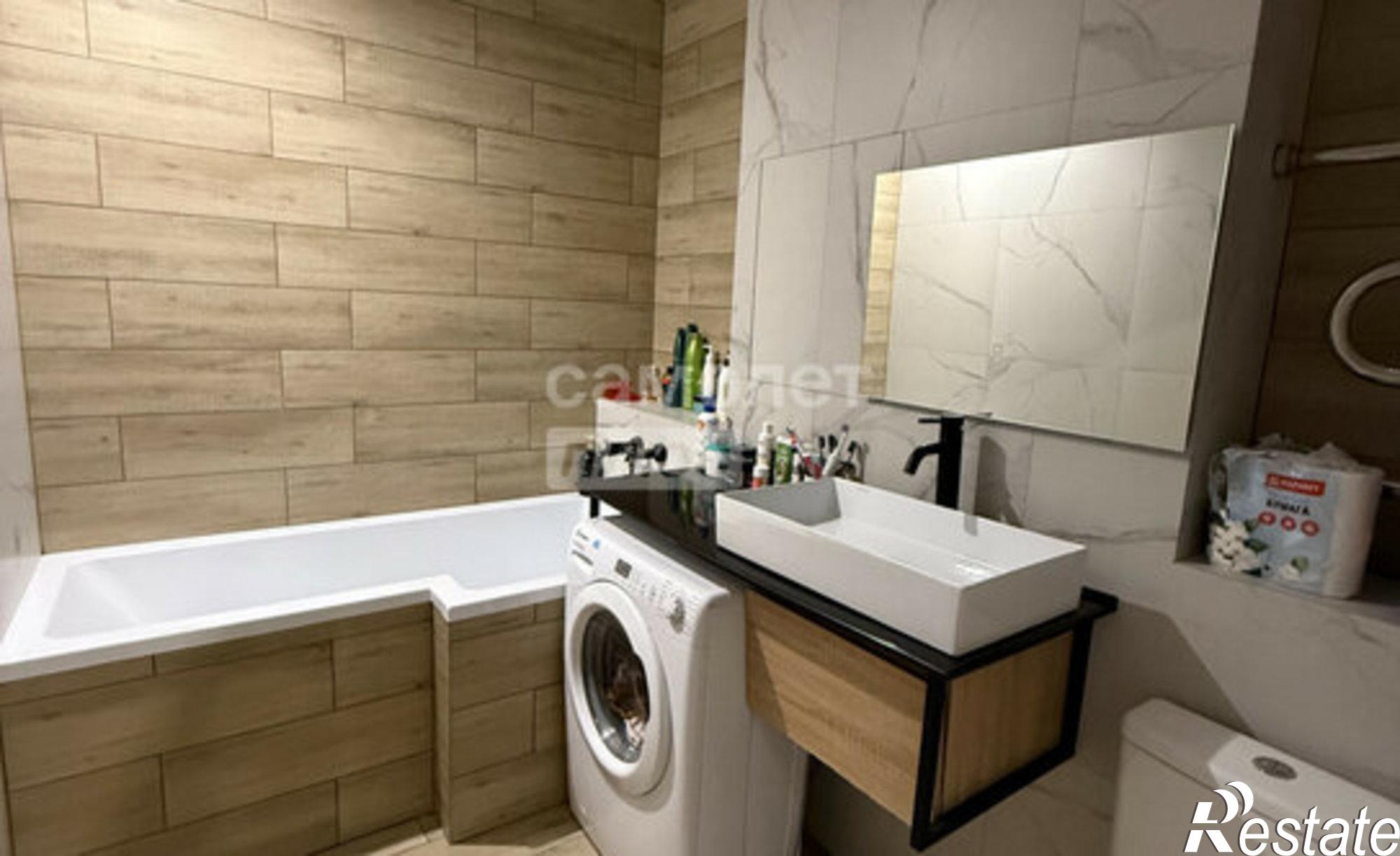 Купить квартиру за 8 490 000 рублей на улица Поддубного, 1