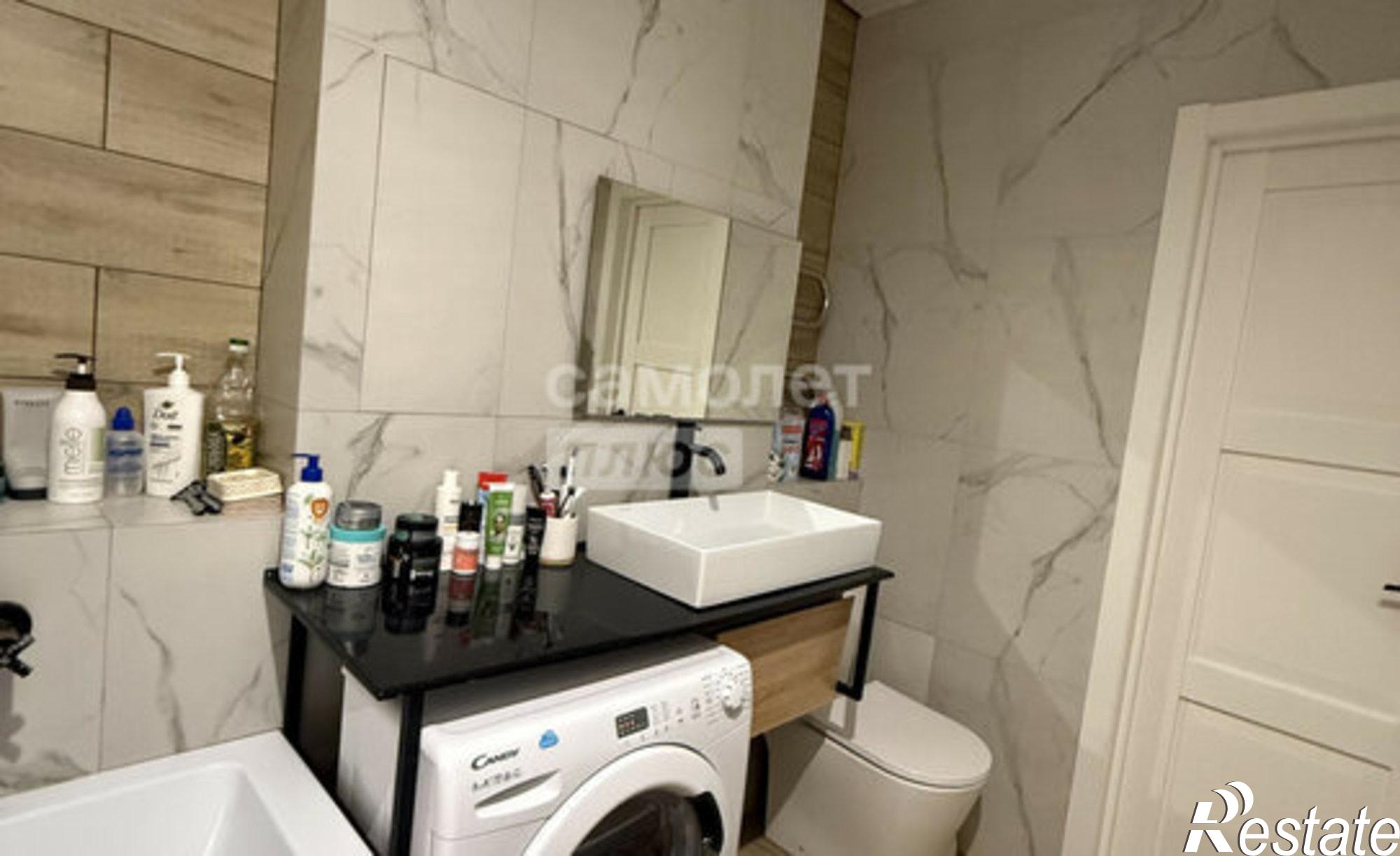 Купить квартиру за 8 490 000 рублей на улица Поддубного, 1