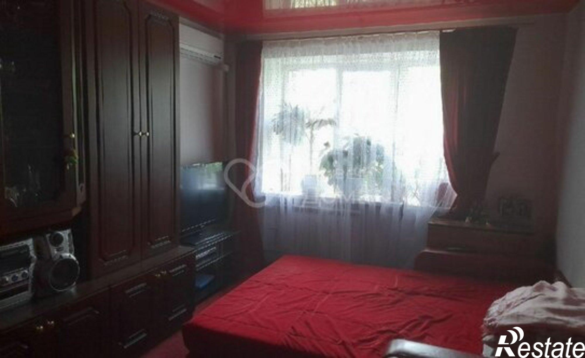 Купить квартиру за 2 490 000 рублей на ул им. Кирова, 127