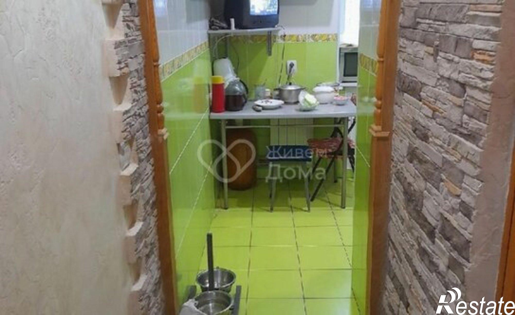 Купить квартиру за 2 490 000 рублей на ул им. Кирова, 127