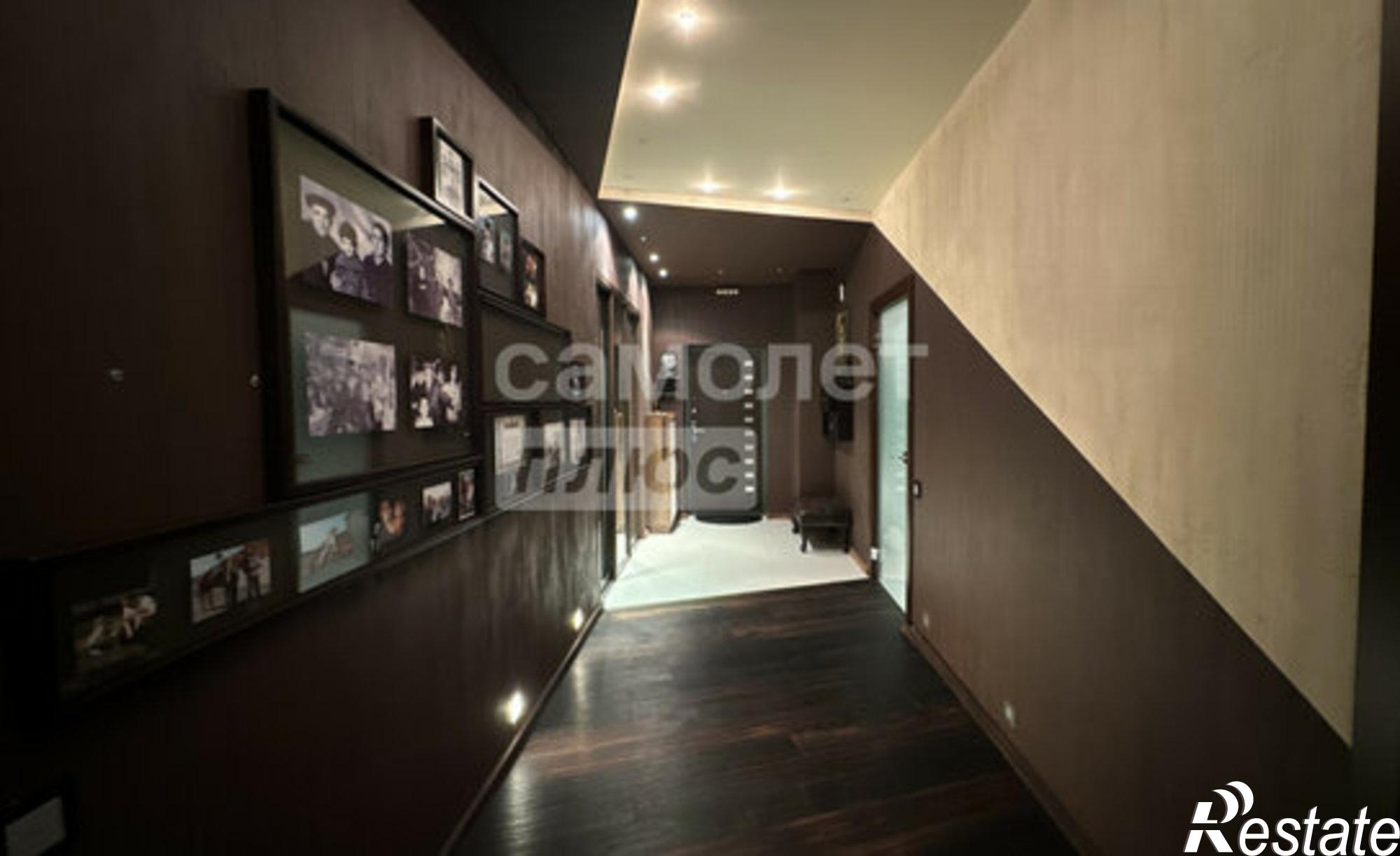 Купить квартиру за 26 000 000 рублей на Батальонная улица, 6