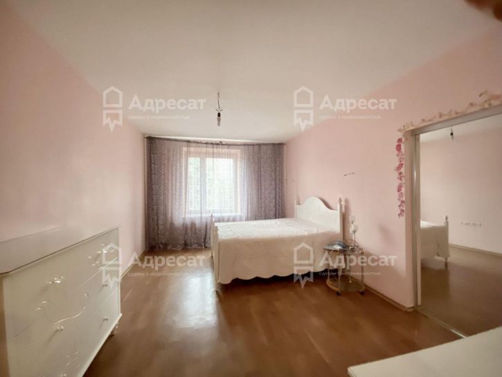 4-комн квартира ул. Карла Маркса,  д.7