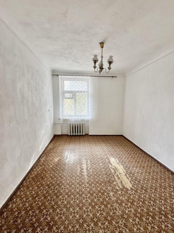 3-комн квартира Армавирская, 9