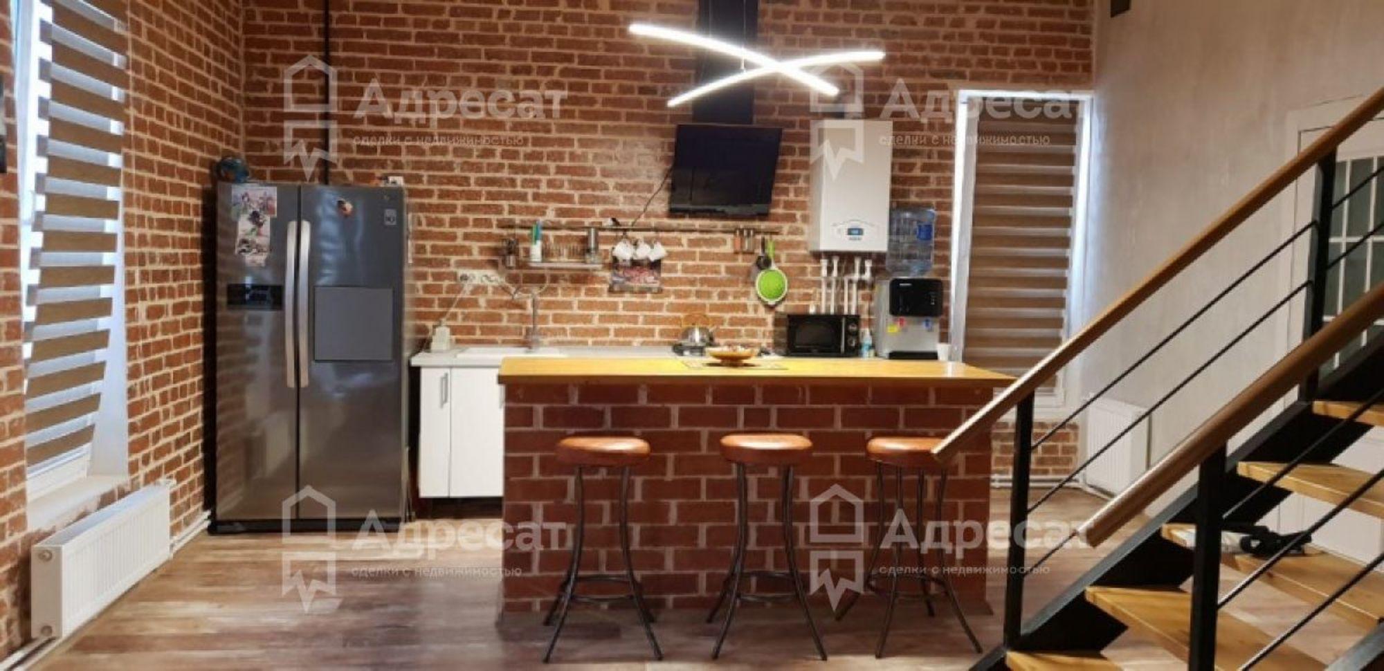 Купить дачу, дом, коттедж за 14 150 000 рублей на ул. Буркова