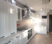 комната 75.6 кв м ул. Николая Отрады,  д.34