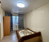 комната 60.9 кв м ул. Розы Люксембург,  д.5