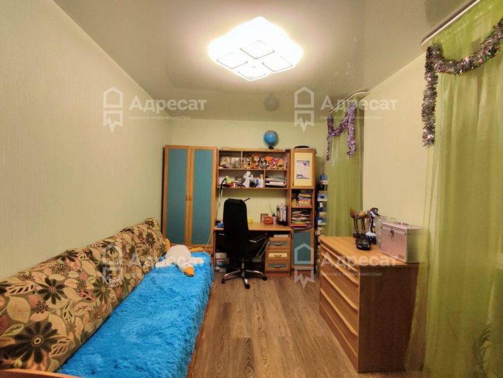 3-комн квартира ул. Санаторная,  д.12
