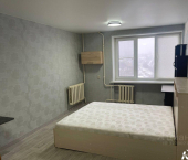 комната 32 кв м улица Рокоссовского, 60