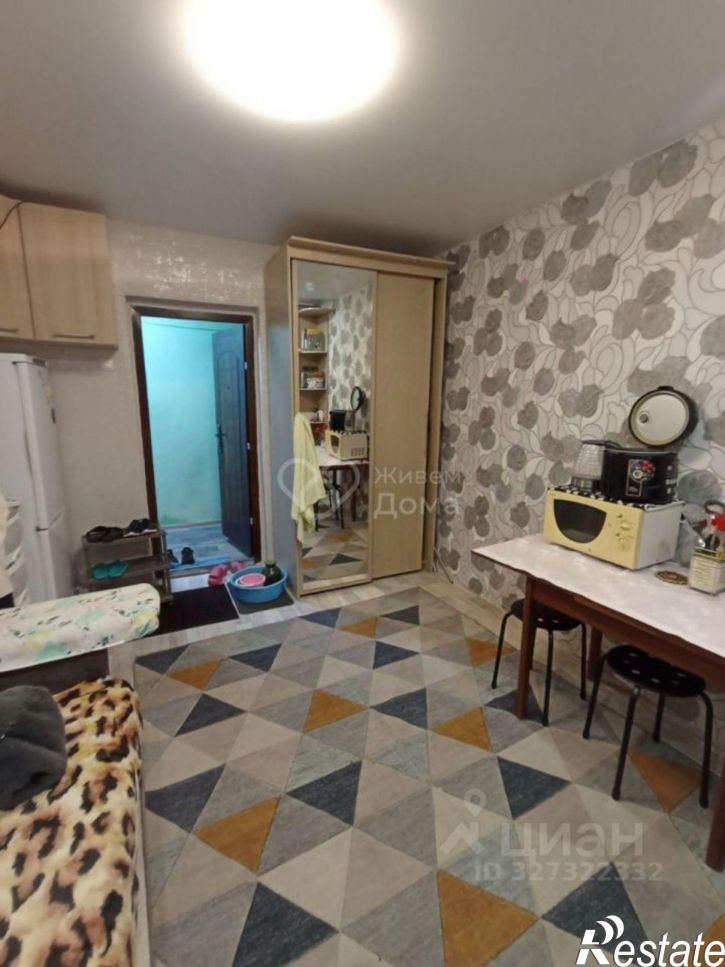 Комната Рионская улица, 24,  д. 24