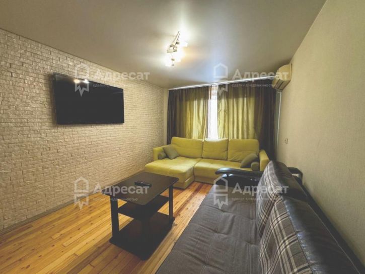 2-комн квартира ул. Космонавтов,  д.27