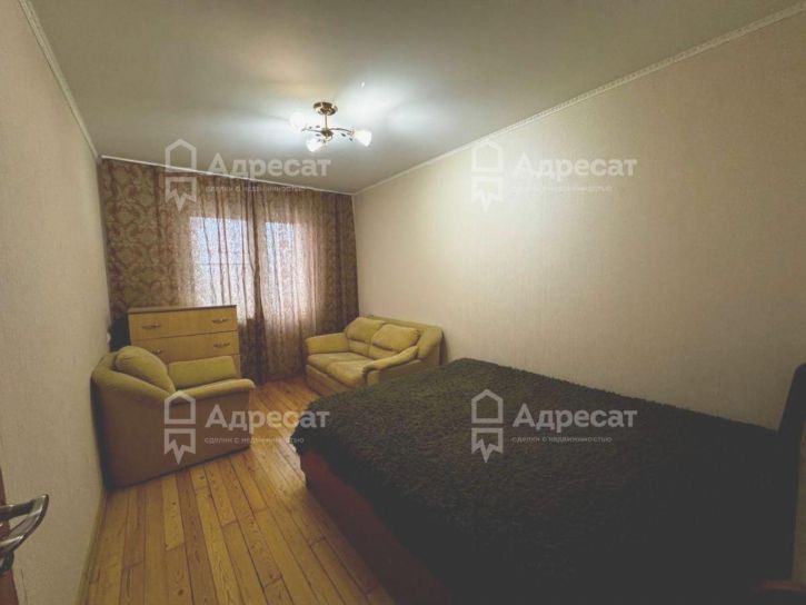 2-комн квартира ул. Космонавтов,  д.27