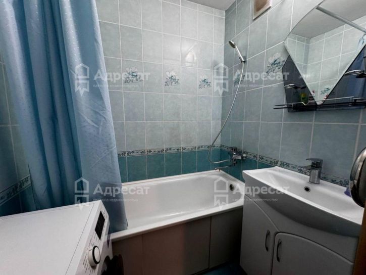 2-комн квартира ул. Космонавтов,  д.27