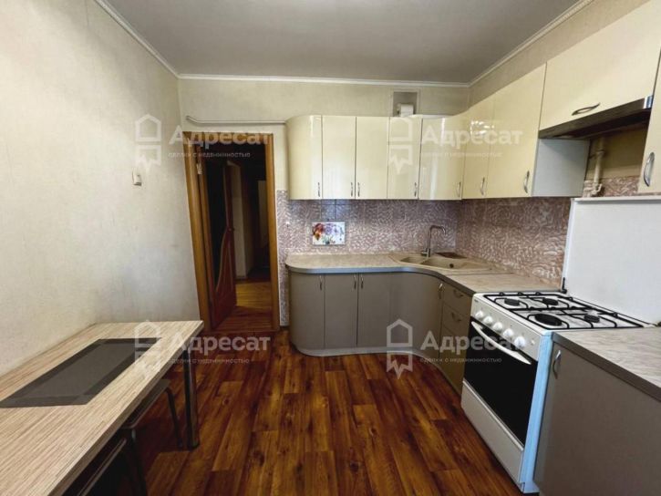 2-комн квартира ул. Космонавтов,  д.27