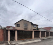 коттедж 330 кв м ул Брусничная, 19