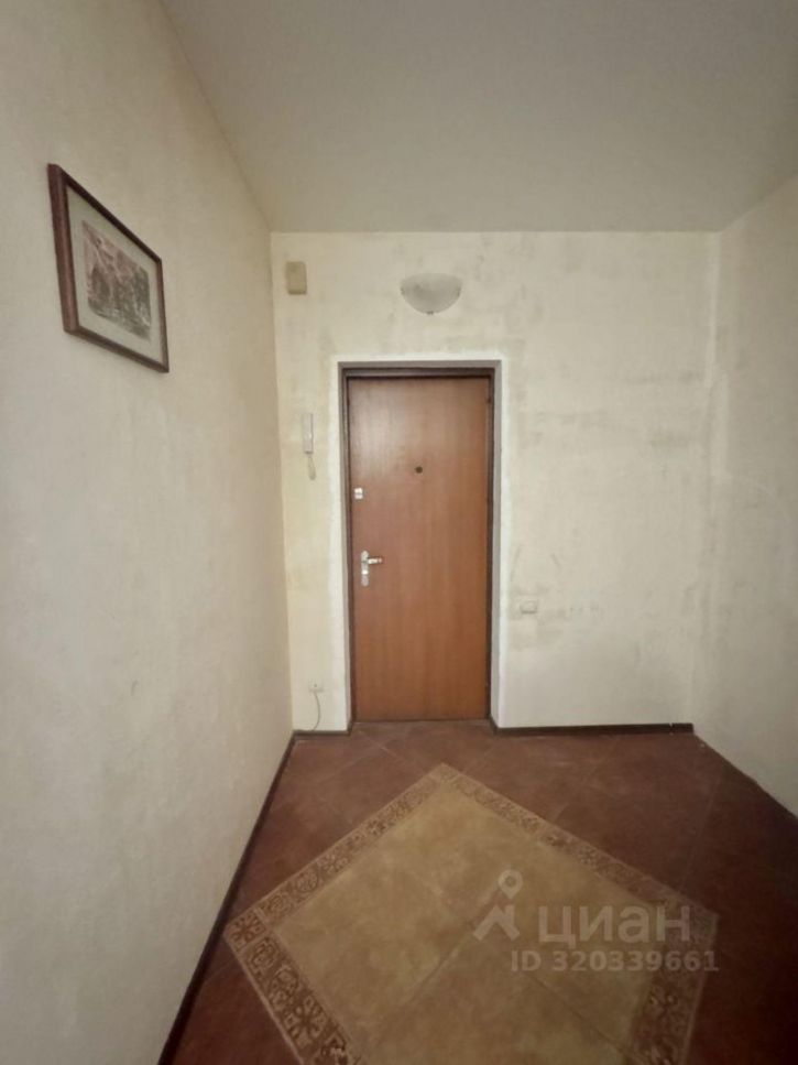 2-комн квартира Баррикадная, 19а