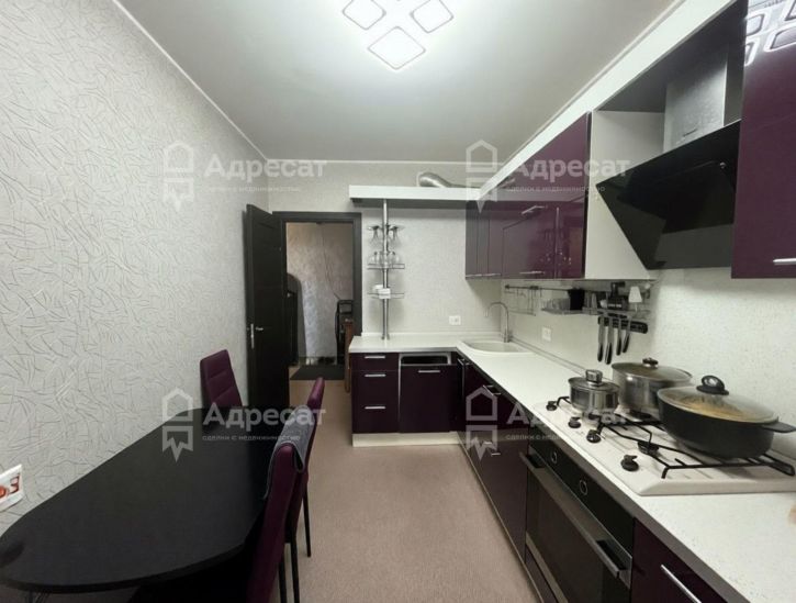 3-комн квартира ул. Янки Купалы,  д.60