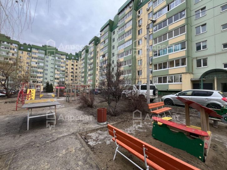 3-комн квартира ул. Янки Купалы,  д.60