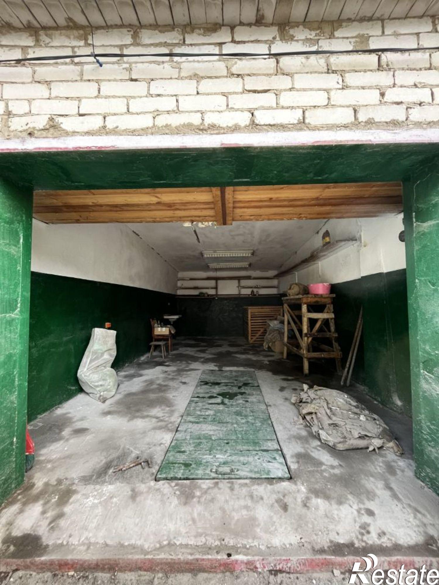 Купить гараж, место в паркинге за 500 010 рублей на Памирский пр-д, 4