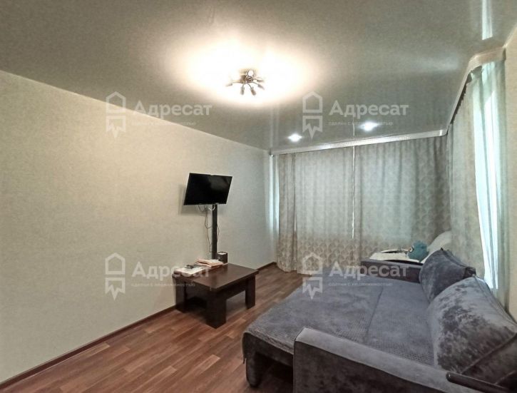 3-комн квартира ул. Гороховцев,  д.2