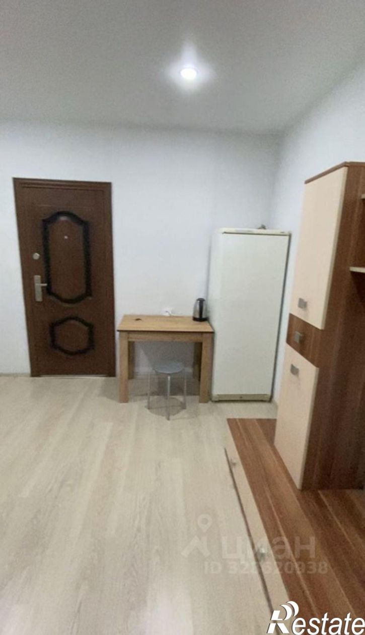 Комната ул им. Дегтярева, 1,  д. 1