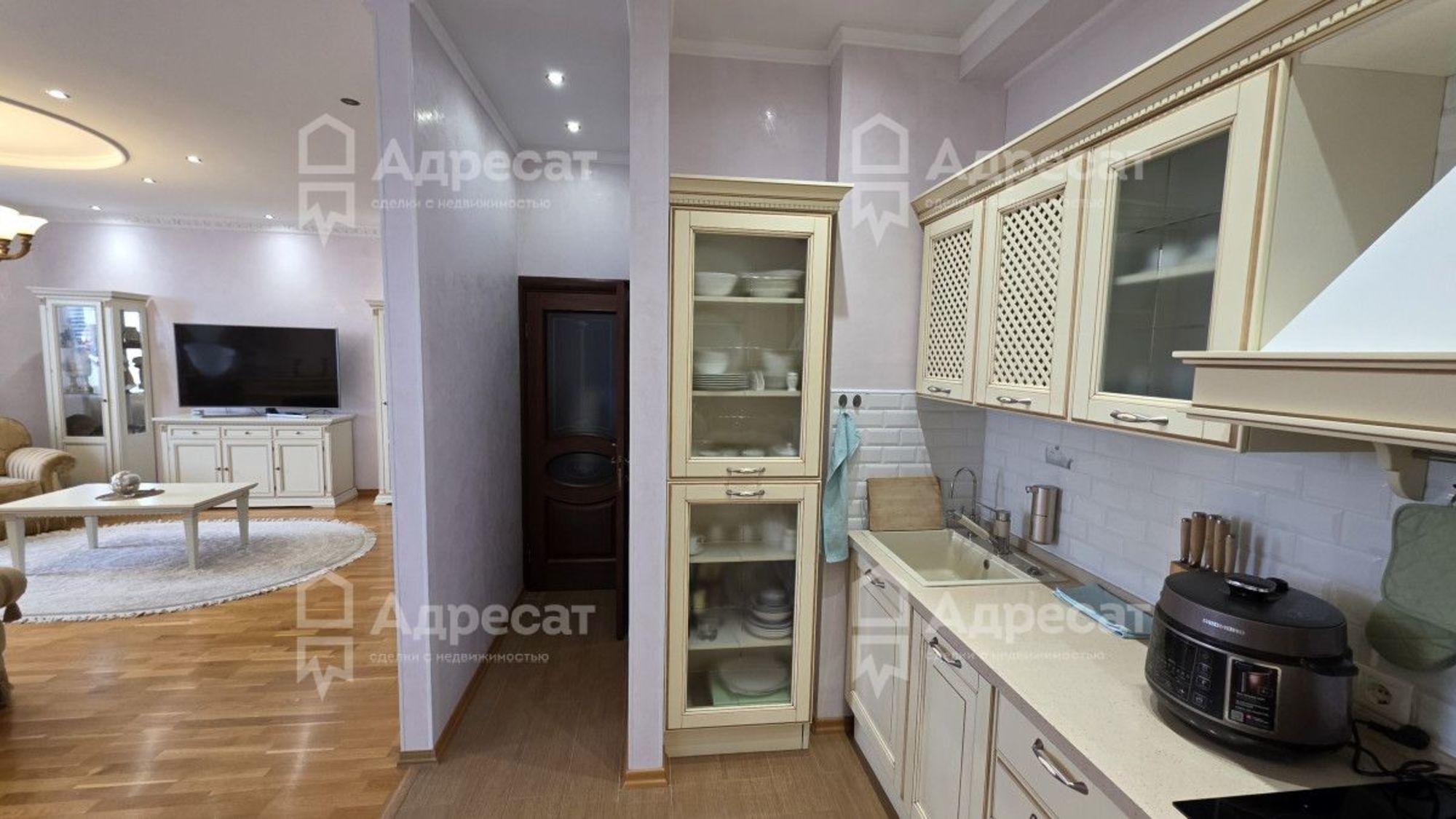 Купить квартиру за 45 500 000 рублей на ул. Калинина,  д.2а