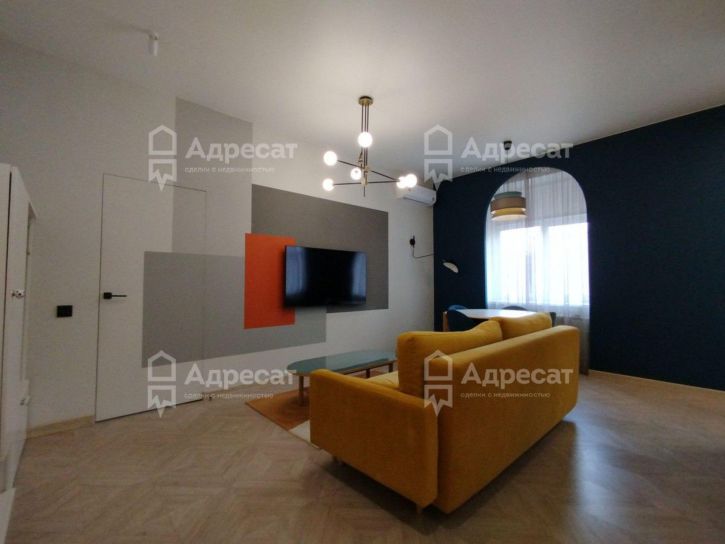 2-комн квартира ул. Аллея Героев,  д.1