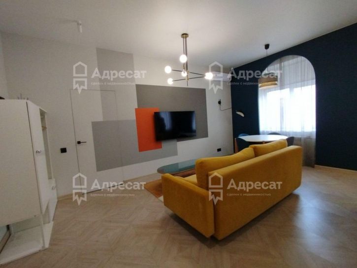 2-комн квартира ул. Аллея Героев,  д.1